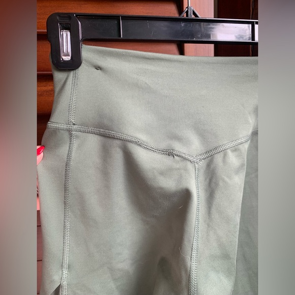 Soul Cycle x Nike Strappy Olive Leggings - Picture 2 of 7